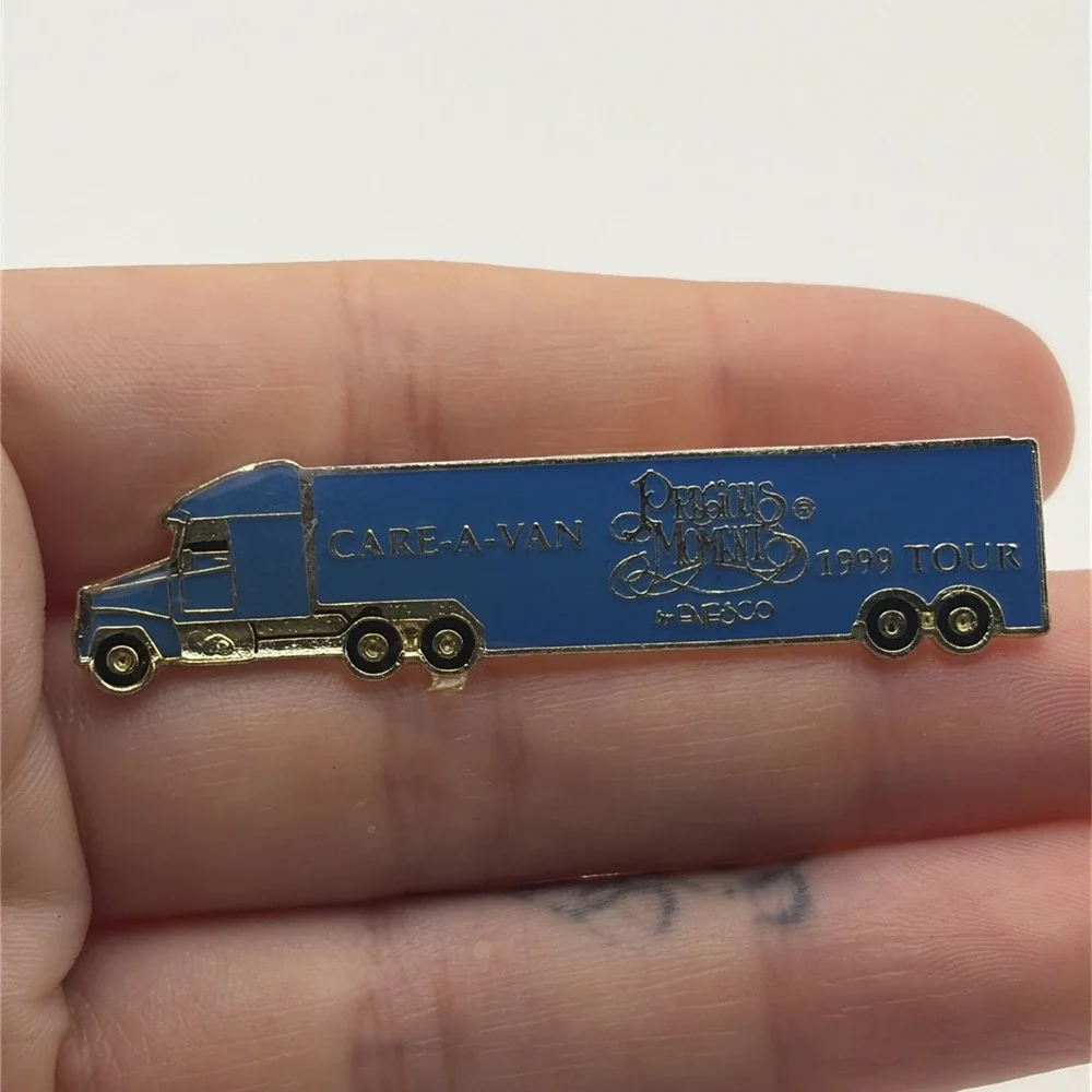 1999 Precious Moments Enesco Tour Care-A-Van Semi Truck Lapel Hat Pin